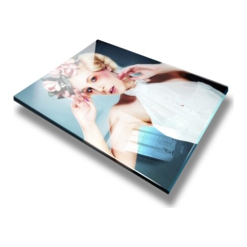 Expo Clear Cristal, cuadro con la foto en papel perla metalizado detrás de la placa